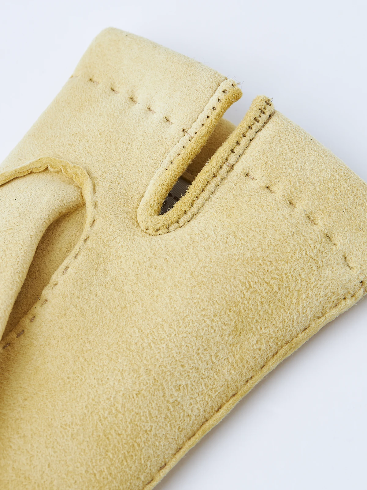 Hestra Chamois Handsewn Cashmere - Natural Yellow 5 Hestra Chamois Handsewn Cashmere - Natural Yellow - Image 3
