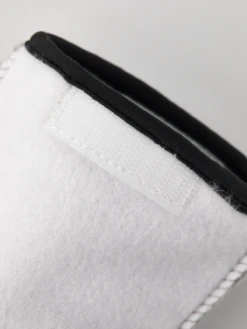 Hestra Patrol Liner Mitt - Offwhite -Hestra 611 a67ad4b459 34421 020 3 original