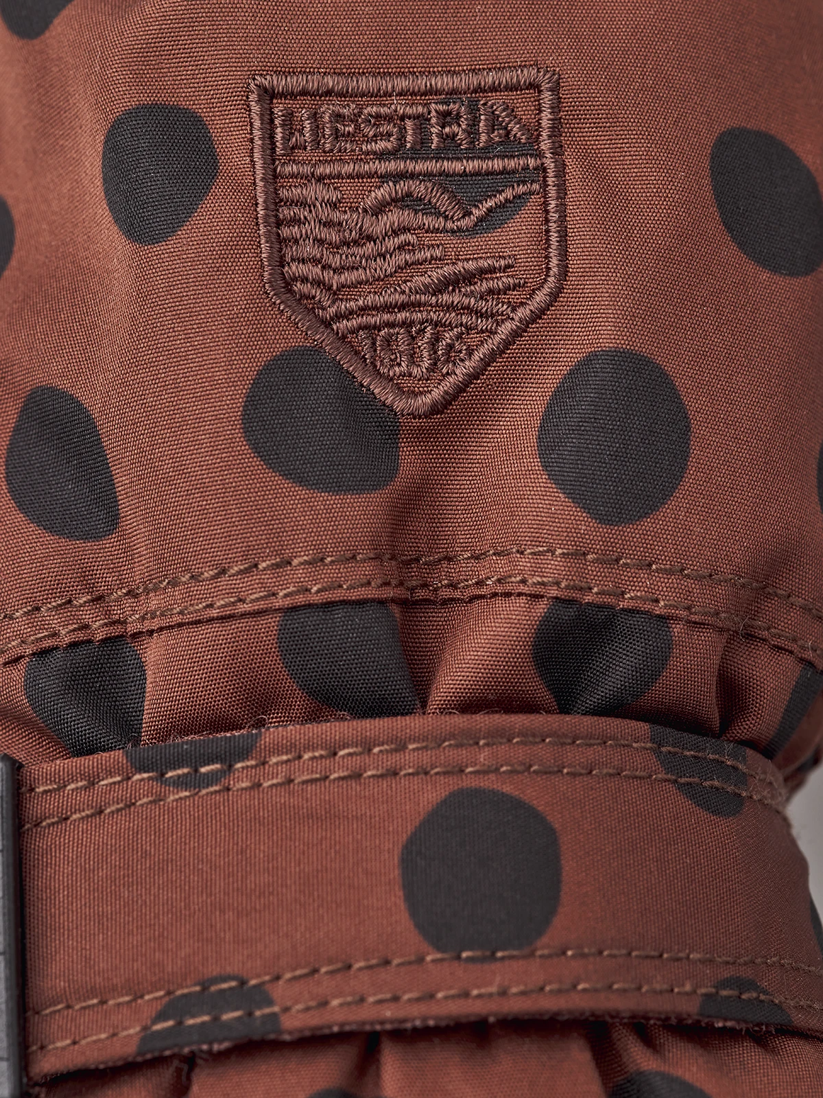 Hestra Baby Zip Long Mitt - Brown Print 5 Hestra Baby Zip Long Mitt - Brown Print - Image 3