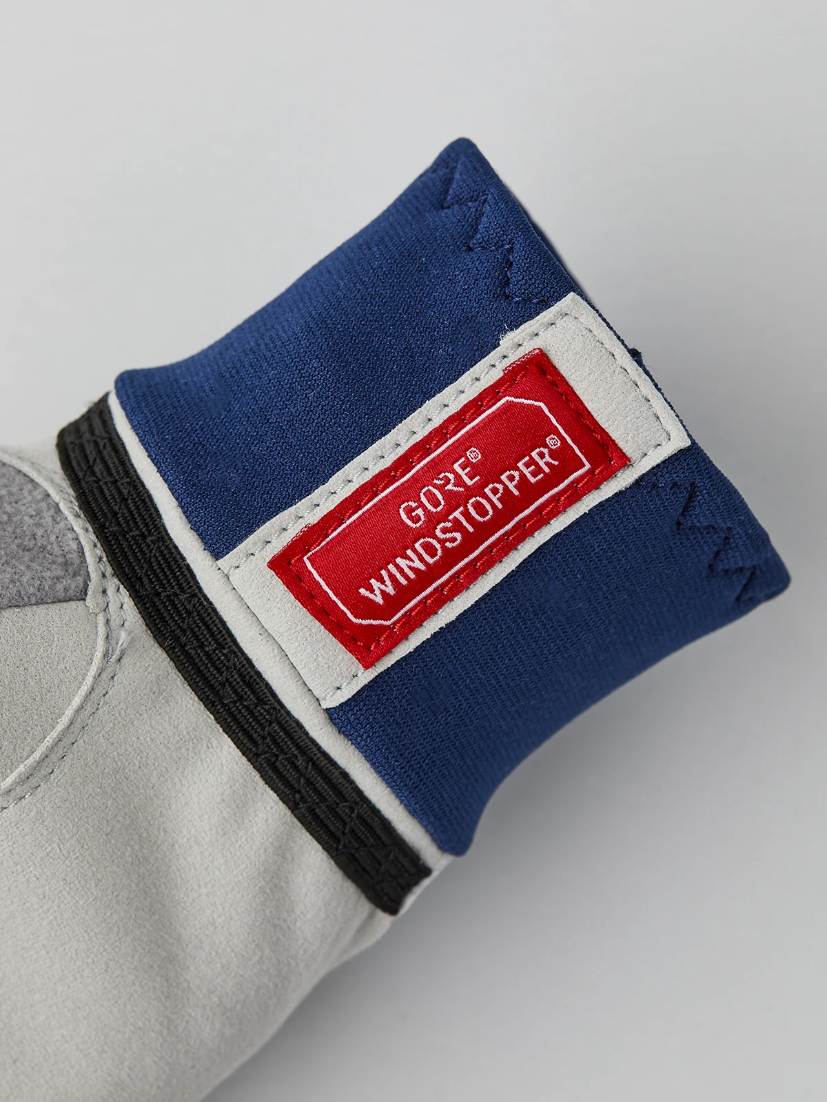 Hestra Windstopper Active Grip 5-finger - Offwhite Print 4 Hestra Windstopper Active Grip 5-finger - Offwhite Print - Image 2